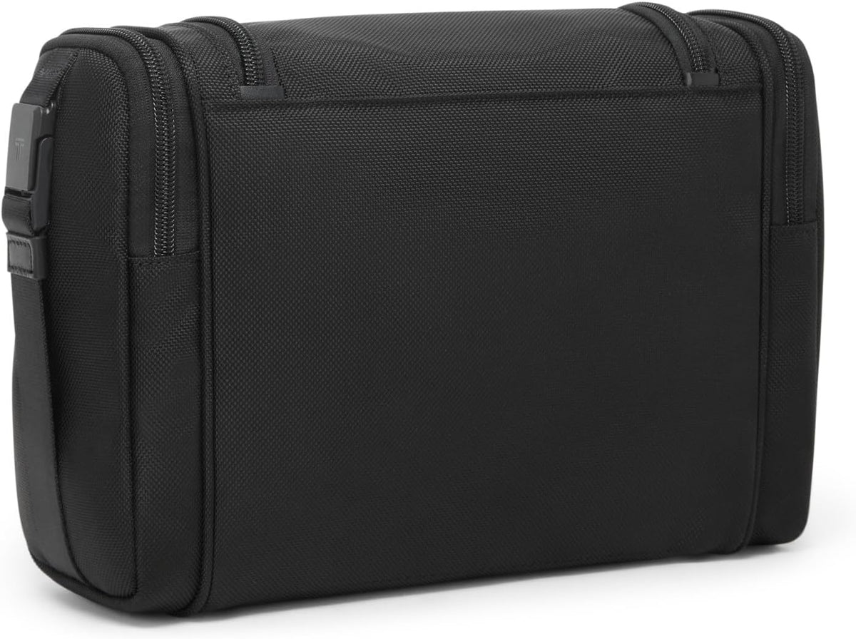 Tumi Men's Hanging Travel Kit, Black 1, One Size