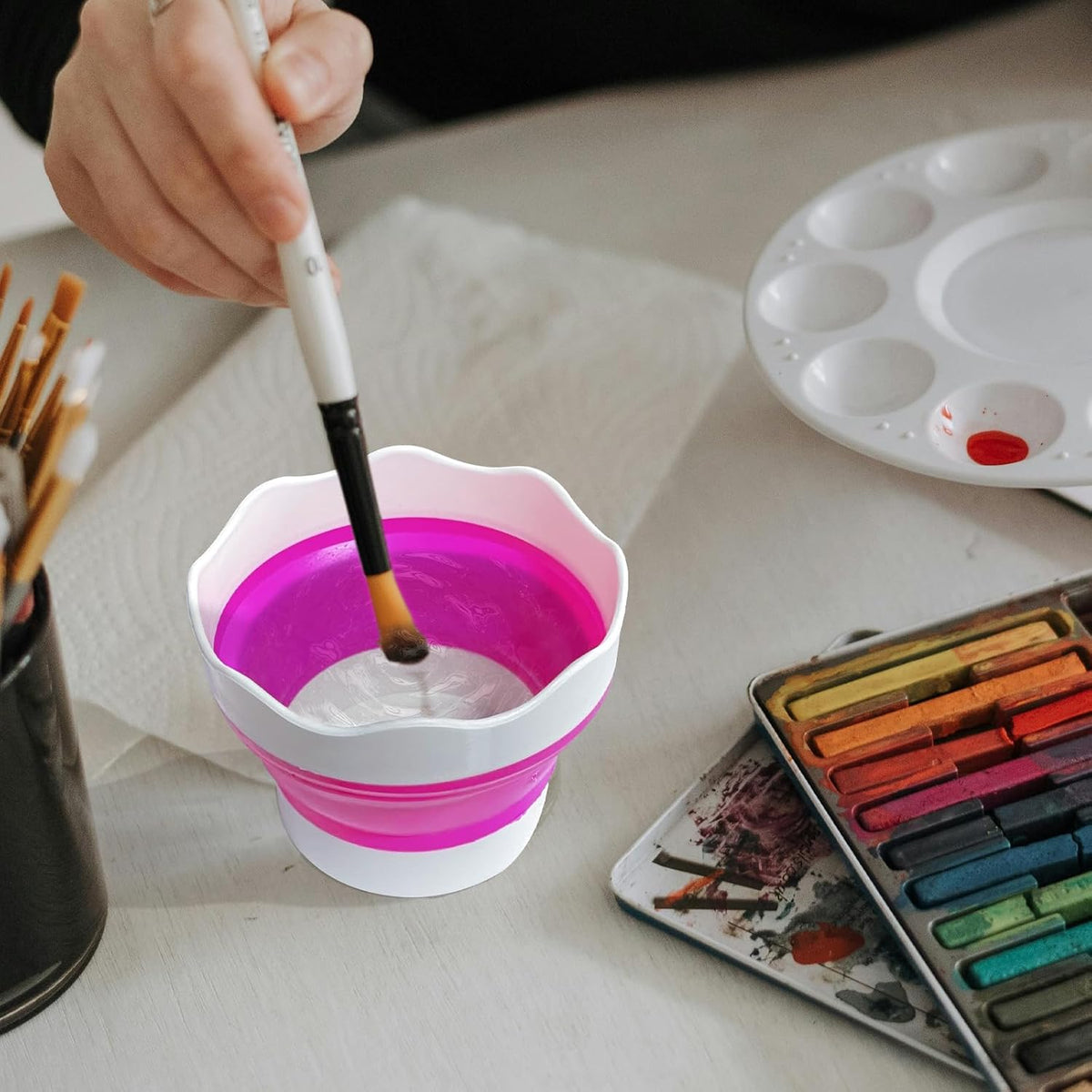Paint Water Cup for Painting - Collapsible Paint Brush Washer