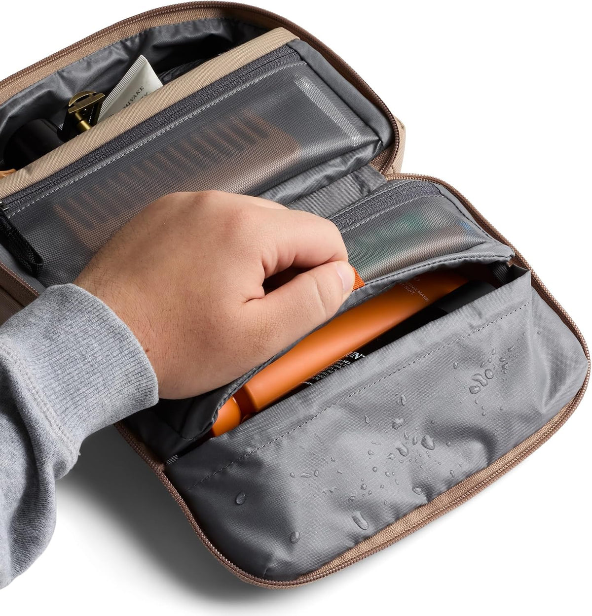 Bellroy Hanging Toiletry Kit 3L, Travel Toiletry Bag - Stone